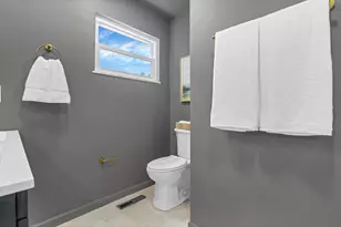 1285 Kingsgate Rd, Columbus, OH 43221 - Photo 27