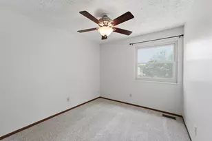 6911 Finchley Dr, Reynoldsburg, OH 43068 - Photo 19