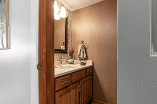 6825 Tower Ln, Nashport, OH 43830 - Photo 15