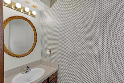 5650 Ramblewood Court, Columbus, OH 43235 - Photo 17