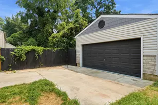 731 E Tulane Rd, Columbus, OH 43211 - Photo 5