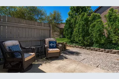 1366 Londondale Parkway, Newark, OH 43055 - Photo 23