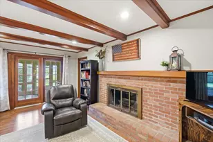 325 E High St, London, OH 43140 - Photo 35