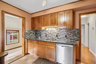 833 Copeland Rd, Columbus, OH 43212 - Photo 15
