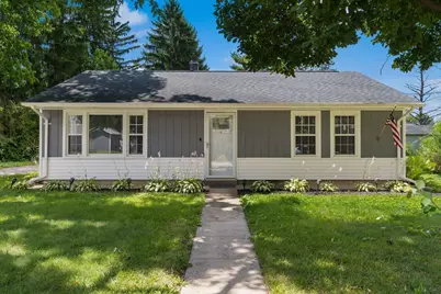 131 Walnut Street, Groveport, OH 43125 - Photo 1
