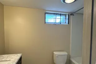 2480 Vanderberg Ave, Columbus, OH 43204 - Photo 31