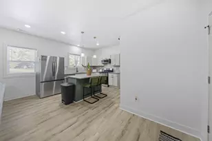 5120 Main St NE, London, OH 43140 - Photo 5