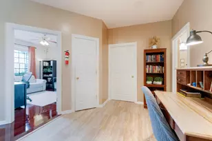 5890 Oak Path Ln, Columbus, OH 43213 - Photo 23