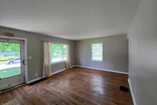 3250 Dresden St, Columbus, OH 43224 - Photo 9