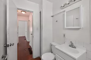 2475 Azelda St, Columbus, OH 43211 - Photo 11