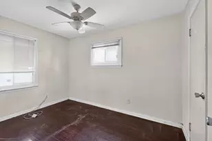 2475 Azelda St, Columbus, OH 43211 - Photo 7