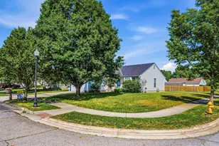 1414 Gray Meadow Dr, Columbus, OH 43223 - Photo 5
