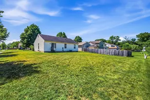 1414 Gray Meadow Dr, Columbus, OH 43223 - Photo 27
