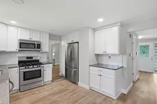 2547 McCutcheon Rd, Columbus, OH 43219 - Photo 11