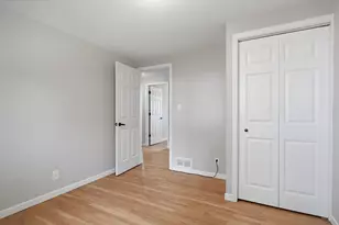 2547 McCutcheon Rd, Columbus, OH 43219 - Photo 21