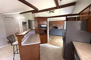 1373 Military Rd, Zanesville, OH 43701 - Photo 3