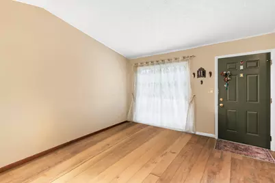 7740 Stoneford Drive, Columbus, OH 43235 - Photo 9