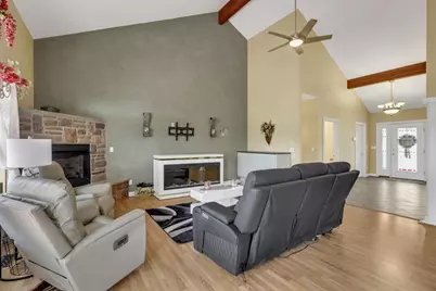 5860 Gregg Road, West Jefferson, OH 43162 - Photo 15