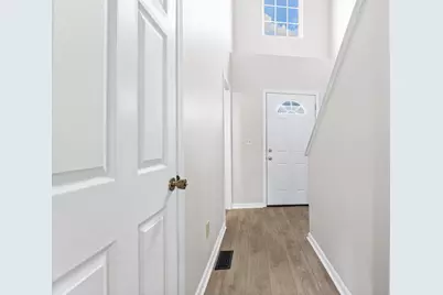 328 Regency Avenue, Pataskala, OH 43062 - Photo 3