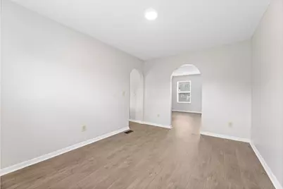 328 Regency Avenue, Pataskala, OH 43062 - Photo 9