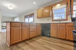 1026 Elizabeth Ave, Logan, OH 43138 - Photo 13