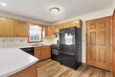 1026 Elizabeth Avenue, Logan, OH 43138 - Photo 9
