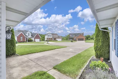 1026 Elizabeth Avenue, Logan, OH 43138 - Photo 3