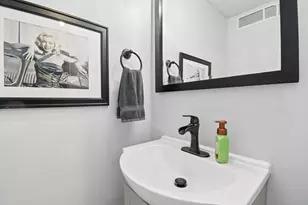 4745 Middletowne St, Columbus, OH 43214 - Photo 25