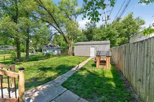 24 W Kenworth Rd, Columbus, OH 43214 - Photo 29