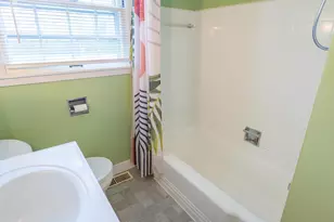 4978 Taunton Way, Columbus, OH 43228 - Photo 9