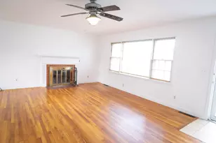 4978 Taunton Way, Columbus, OH 43228 - Photo 3
