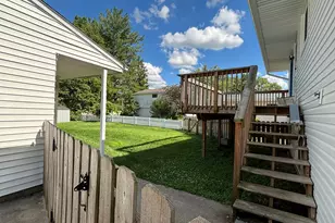 208 S Gordon Ave, Baltimore, OH 43105 - Photo 5