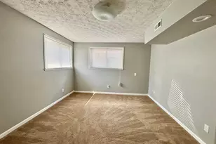 208 S Gordon Ave, Baltimore, OH 43105 - Photo 25