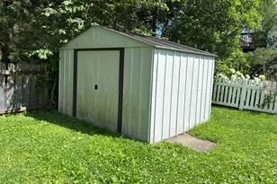 208 S Gordon Ave, Baltimore, OH 43105 - Photo 13