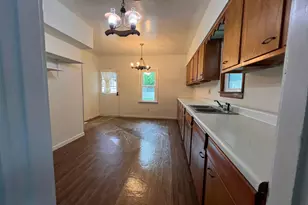 218 Belvidere Ave, Columbus, OH 43223 - Photo 11