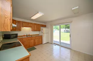 2458 Mercer Dr, Marion, OH 43302 - Photo 7