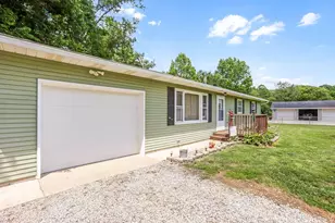 27188 Stuart Rd, Rockbridge, OH 43149 - Photo 3