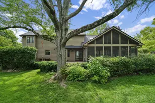 4744 Stonehaven Dr, Columbus, OH 43220 - Photo 5