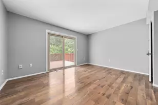210 Foxtrail Ct, Westerville, OH 43081 - Photo 11