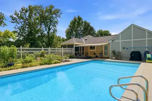3401 Woodview Pl, Columbus, OH 43220 - Photo 5