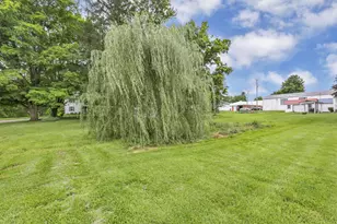 10256 4th St, Brownsville, OH 43721 - Photo 53