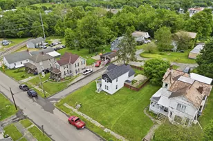 418 N Pleasant St, New Lexington, OH 43764 - Photo 5