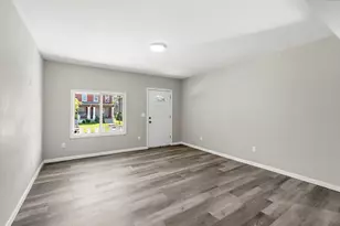 387 N Garfield Ave, Columbus, OH 43203 - Photo 9