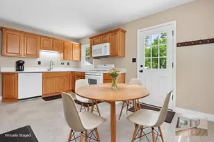 3022 Templeton Rd, Columbus, OH 43209 - Photo 9