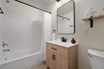 1760 N 4th Street, Columbus, OH 43201 - Photo 5