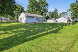 147 1st St, Marysville, OH 43040 - Photo 3