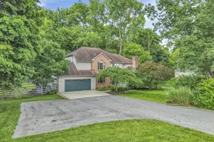 200 Hazelton-Etna Rd SW, Pataskala, OH 43062 - Photo 1