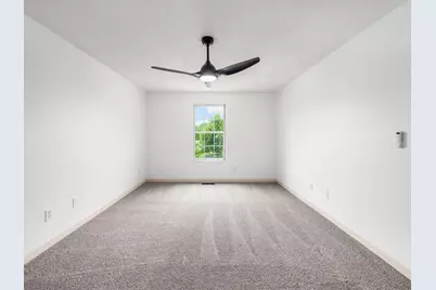 2032 Burbridge Lane #32E, Hilliard, OH 43026 - Photo 19