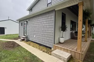 54 W Canal St, Carroll, OH 43112 - Photo 3