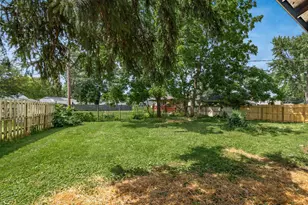 3849 Laguna Dr, Columbus, OH 43232 - Photo 47